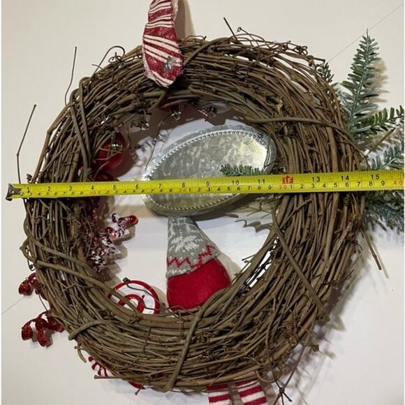 Christmas Grapevine Wreath Peppermint Gnome Let It Snow Handcrafted - Picture 7 of 11